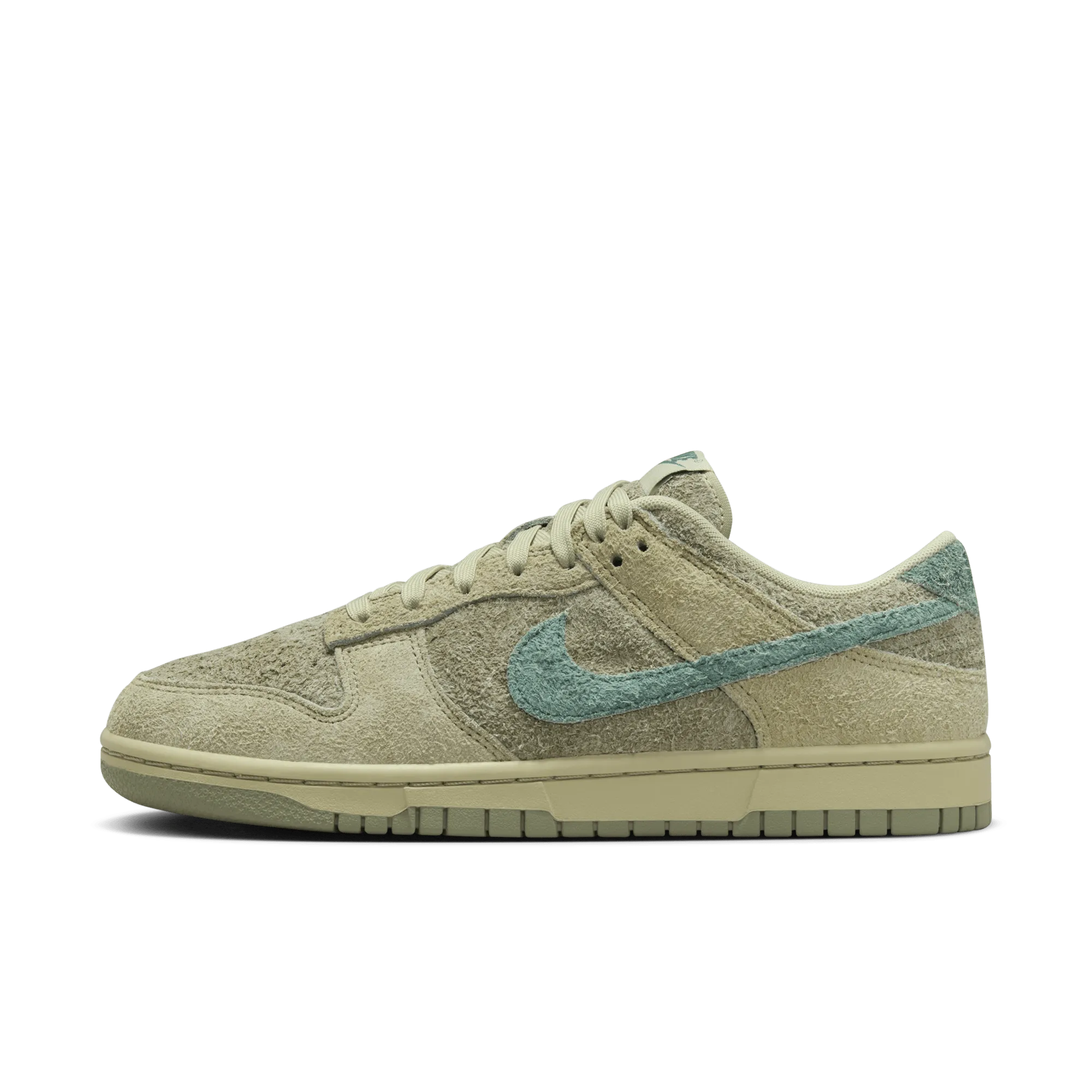 W Dunk Low