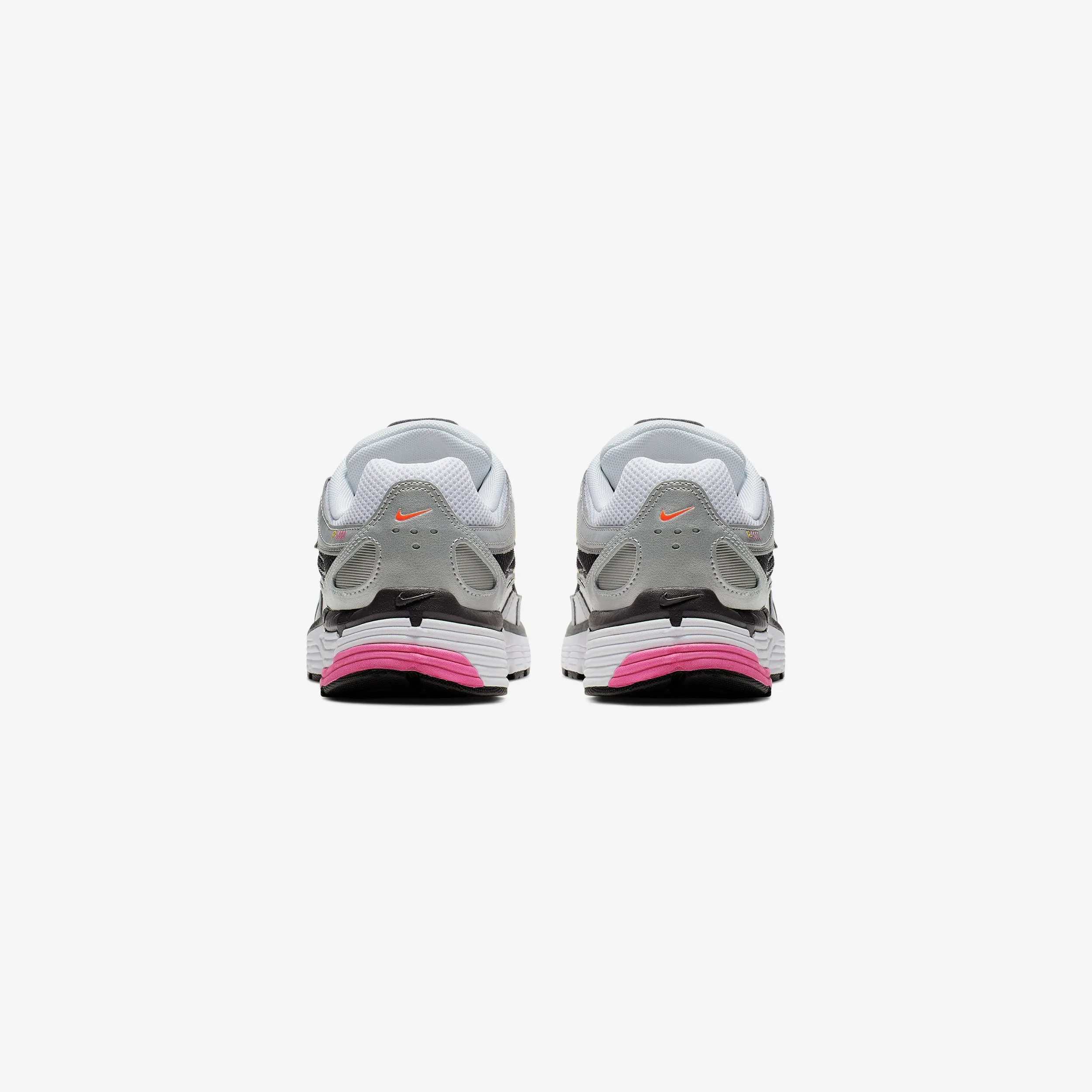 Wmns P-6000