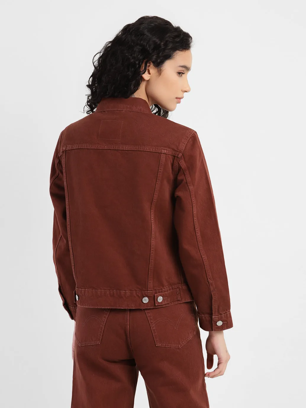 Women's Solid Spread Collar Denim Jacket